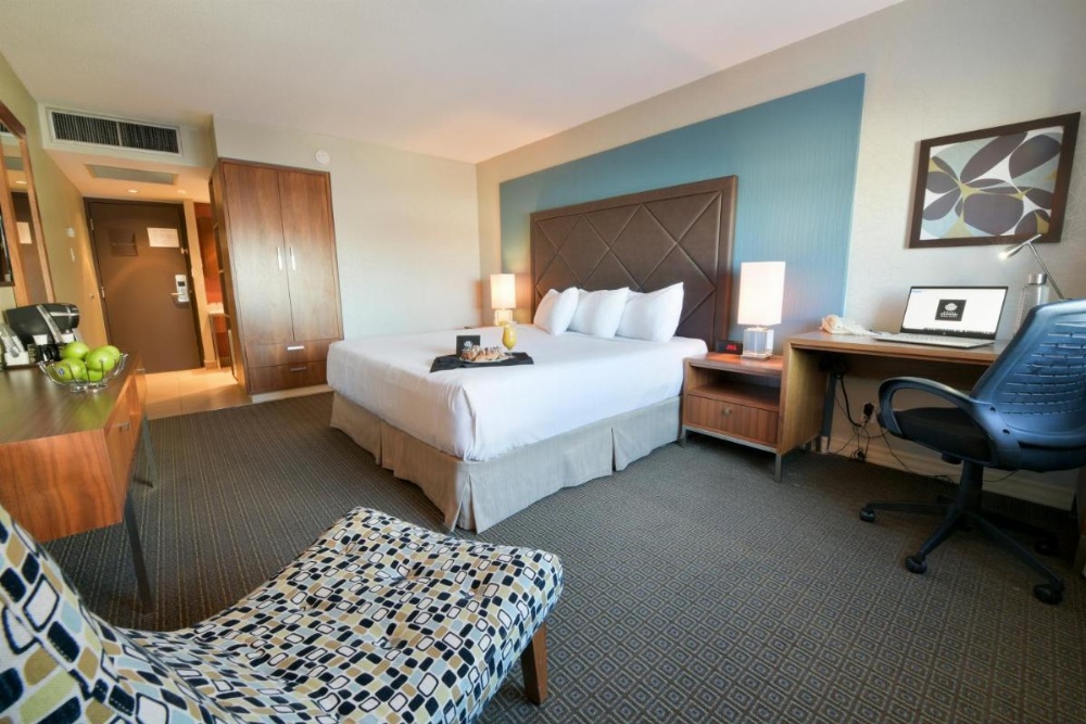 Room image 3