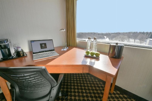 Hotel Universel Montreal image 9
